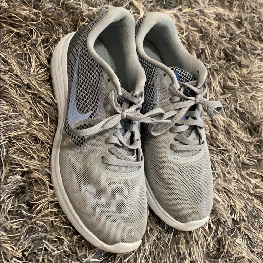 nike running shoes